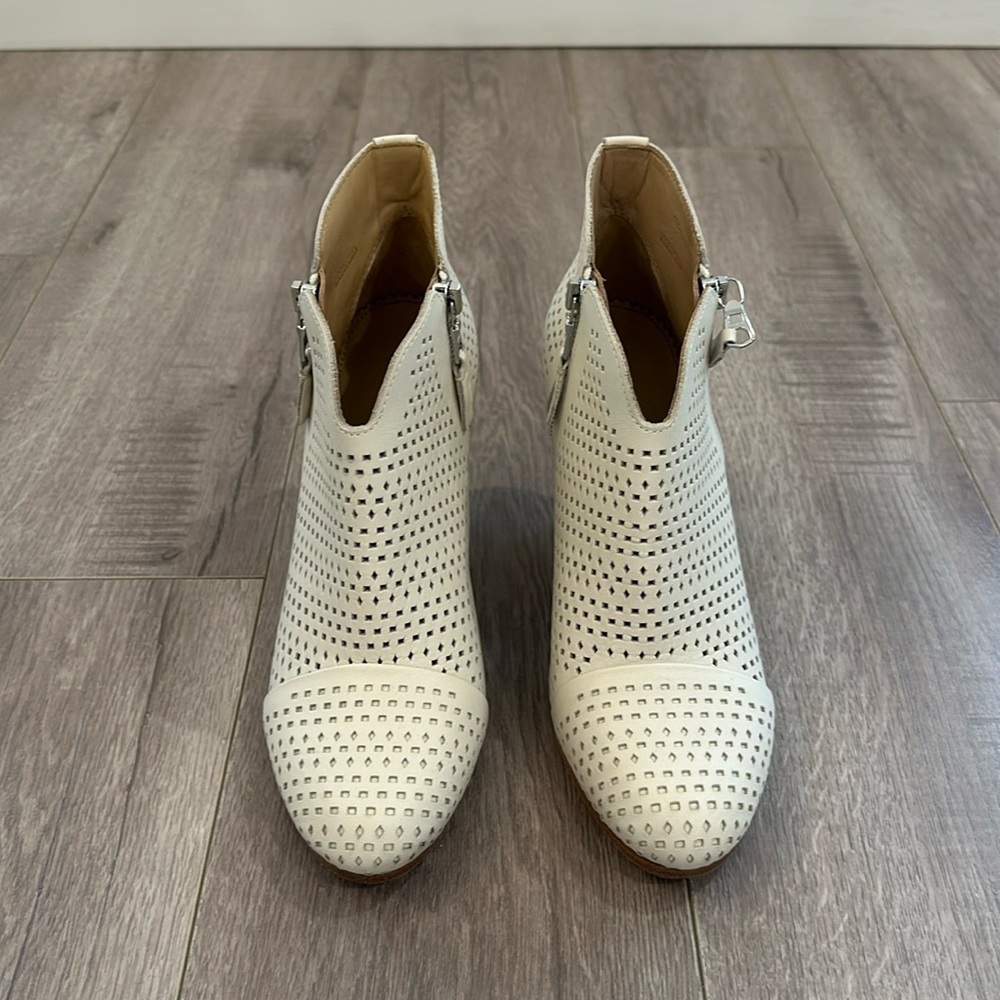Rag & Bone Margot white eyelet bootie size 37.5